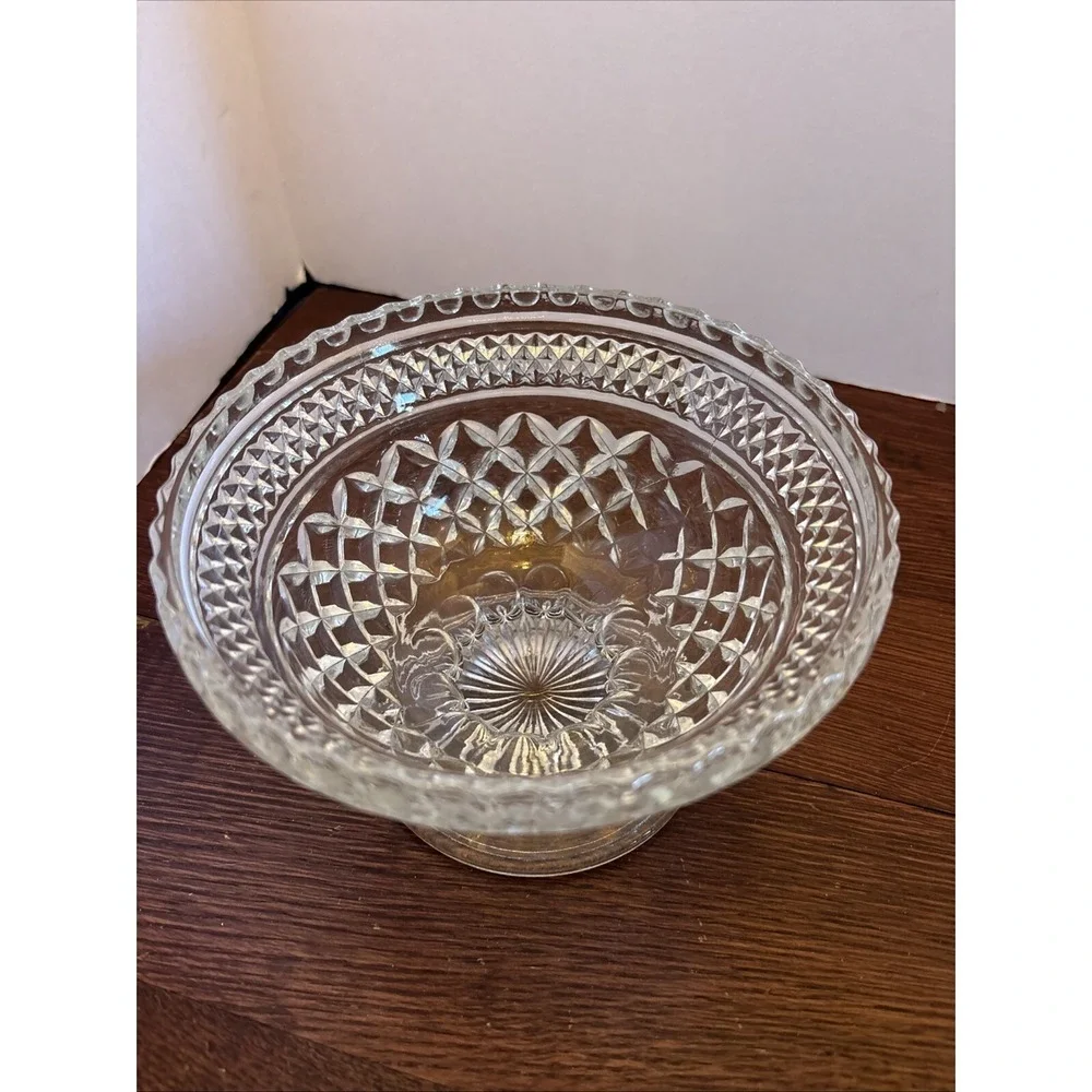 Vintage Clear Pressed Glass Footed Bowl Diamond Cut Scalloped Rim Compote 6 inch